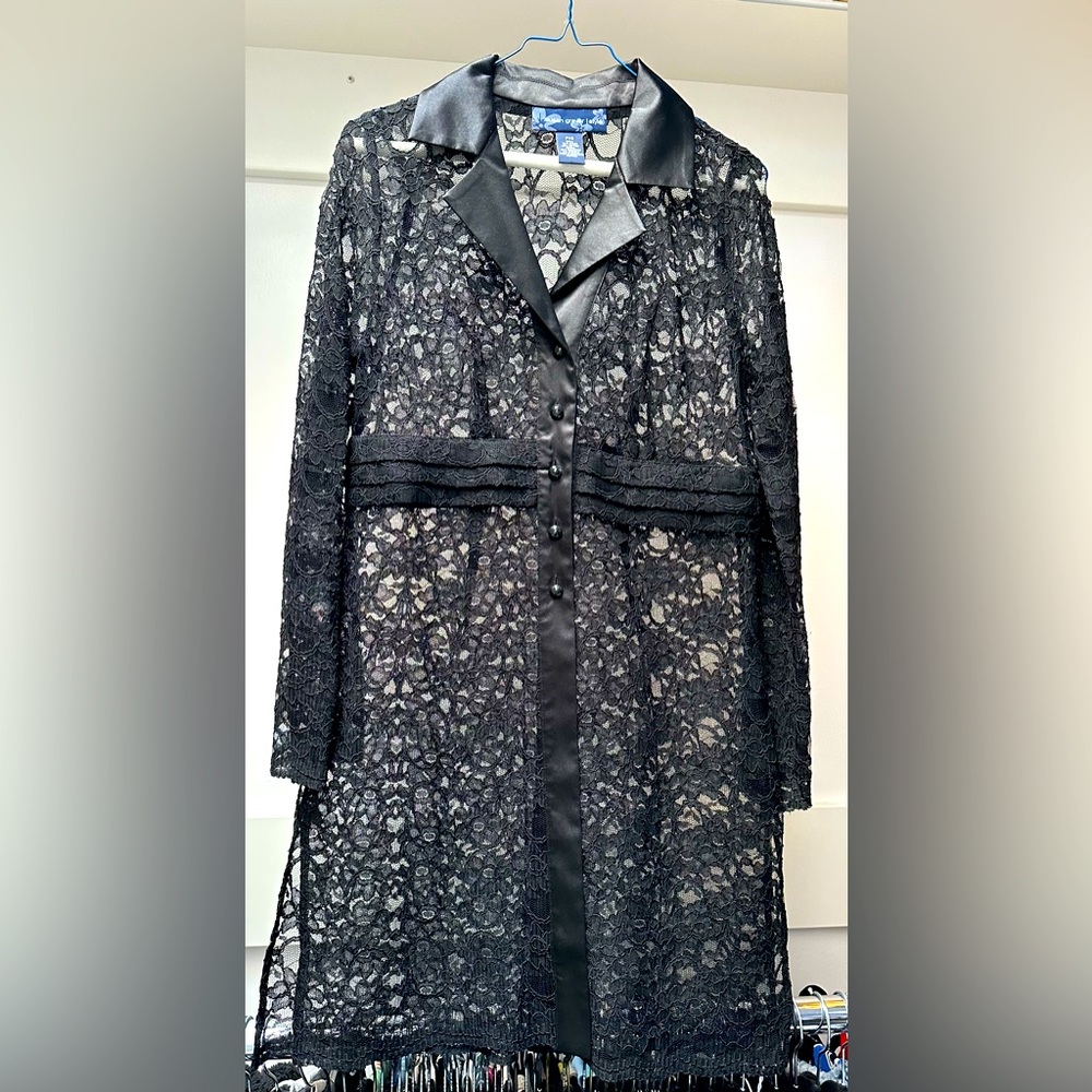 Sale ❗️Susan Graver Lace with Satin Trim PXS - Vintage